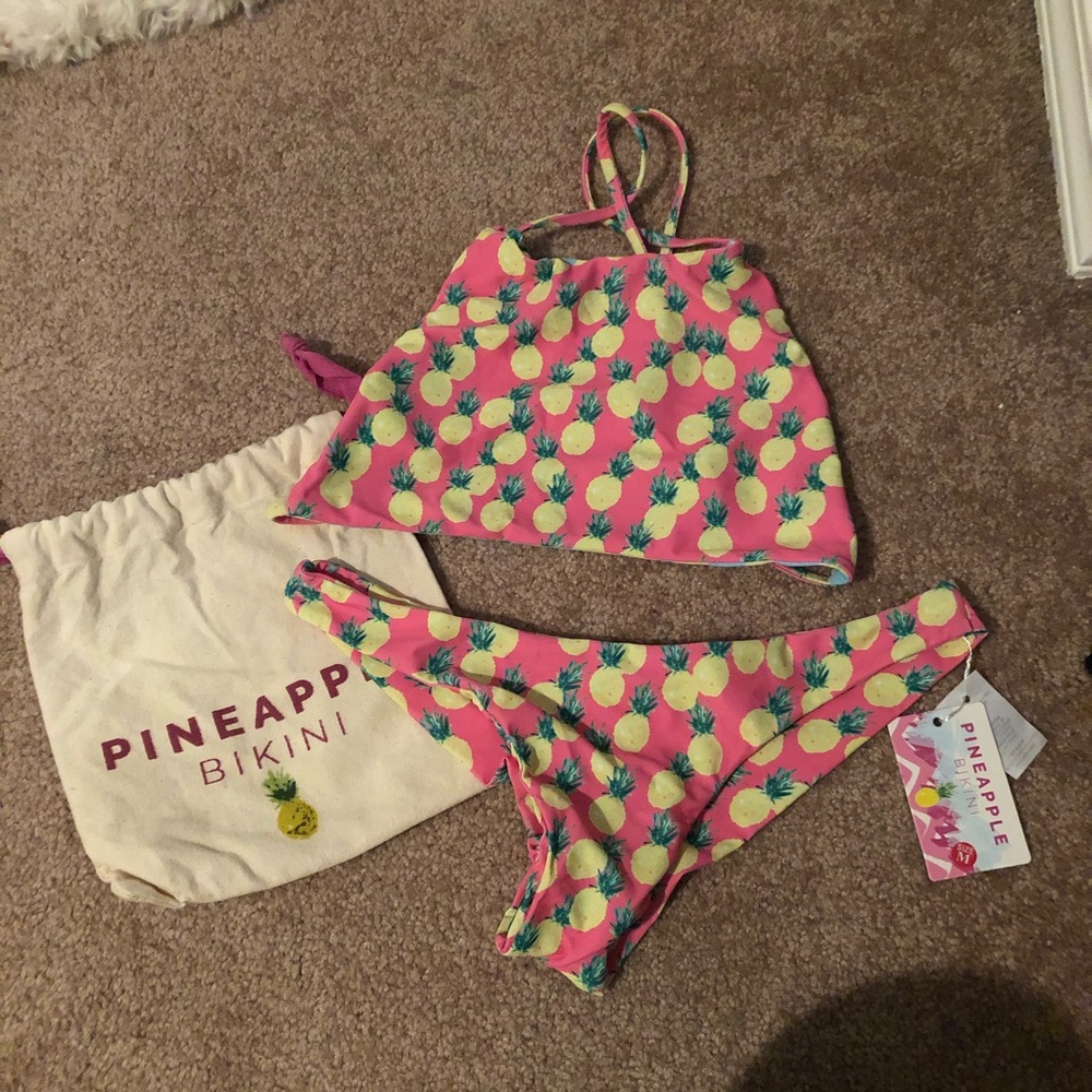 Pineapple bikini set